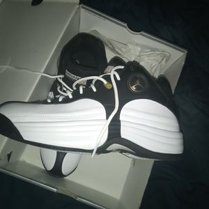 Jordan Jumpman team 1 size 9 black gold and white some red